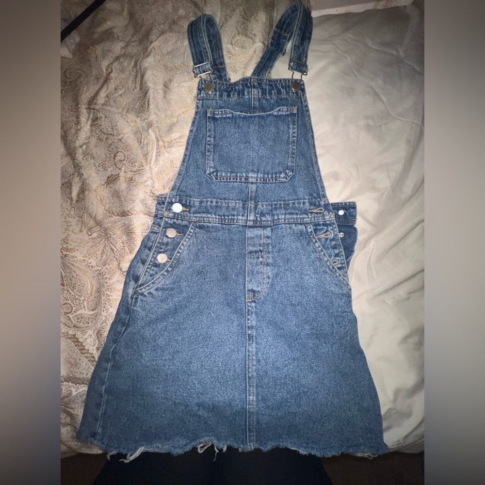 Overall dress